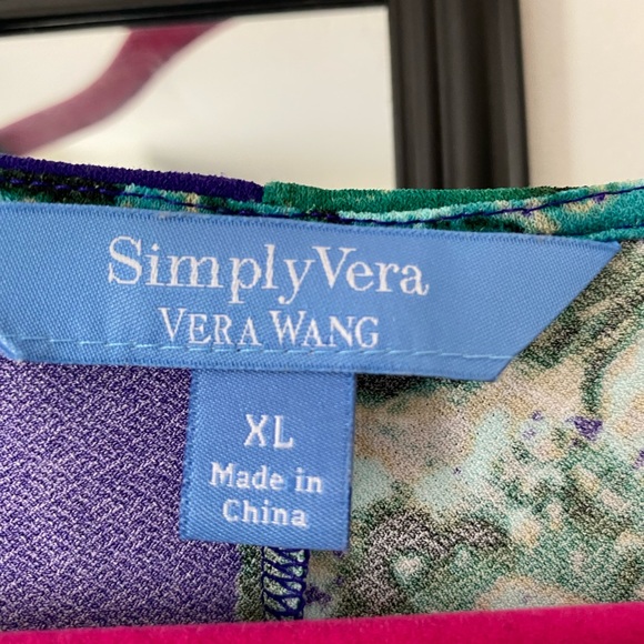 Mid floral dress - Picture 3 of 3